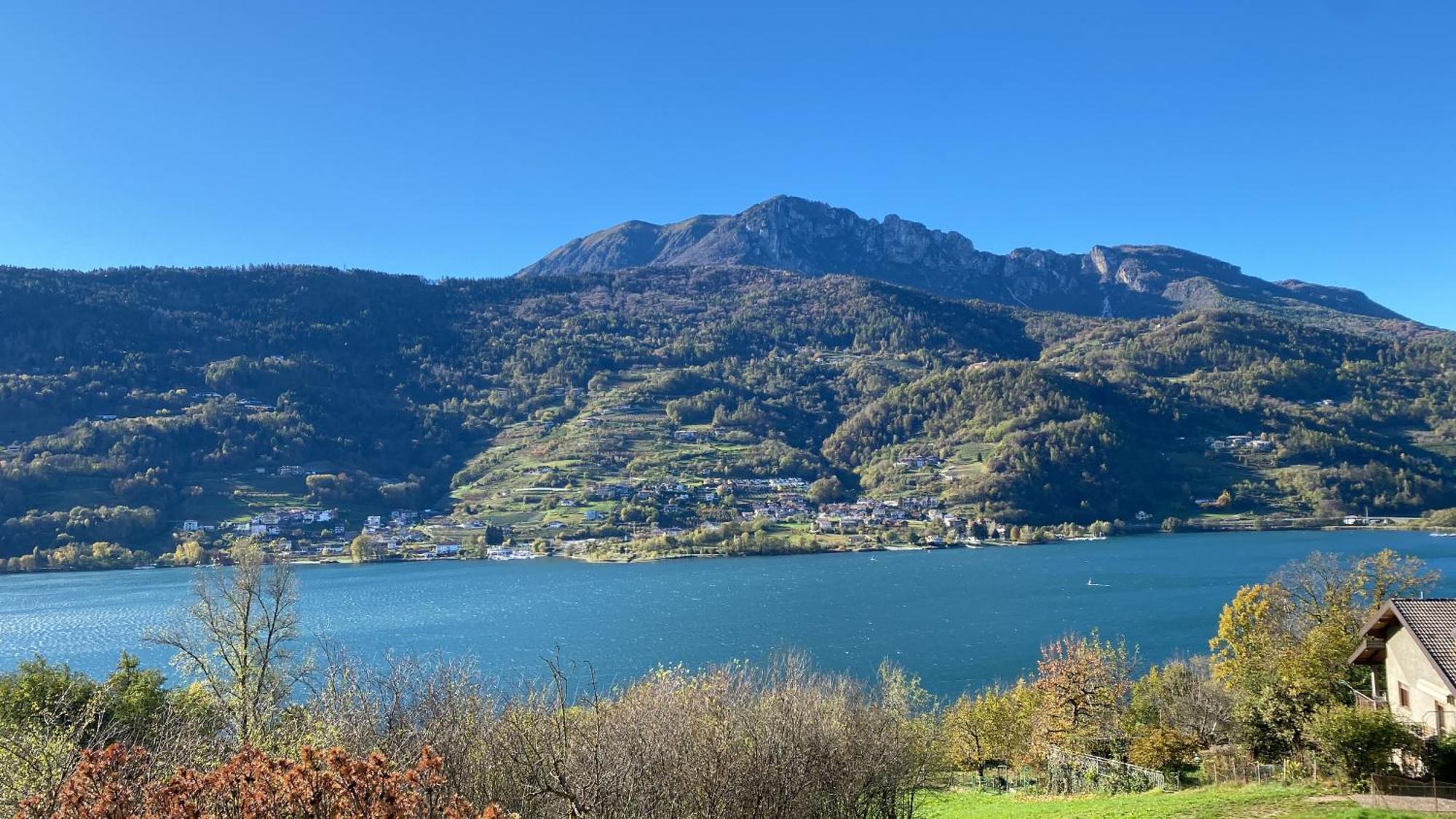 Lake Apartment Ischia White Тенна Экстерьер фото